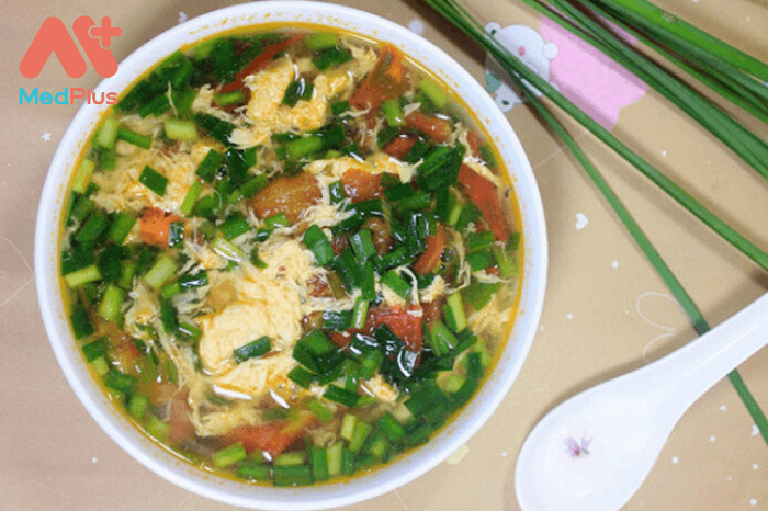 Canh trứng lá hẹ